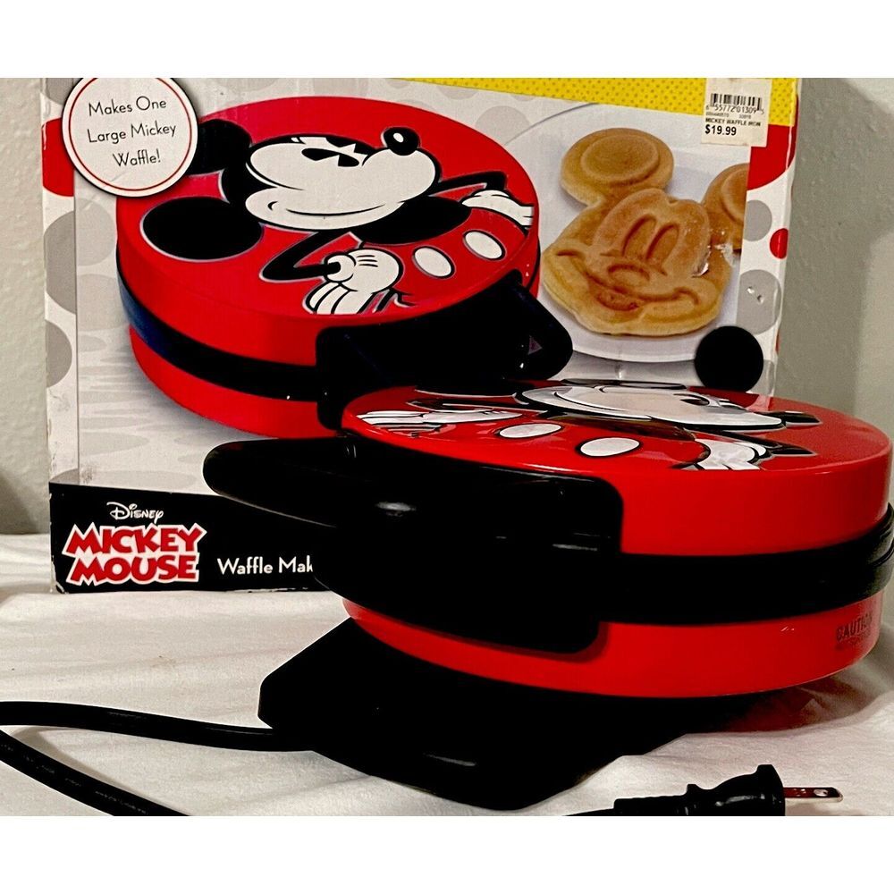 Disney Mickey Mouse 7.5 Inch Waffle Maker . Open Box . No Paperwork. Breakfast